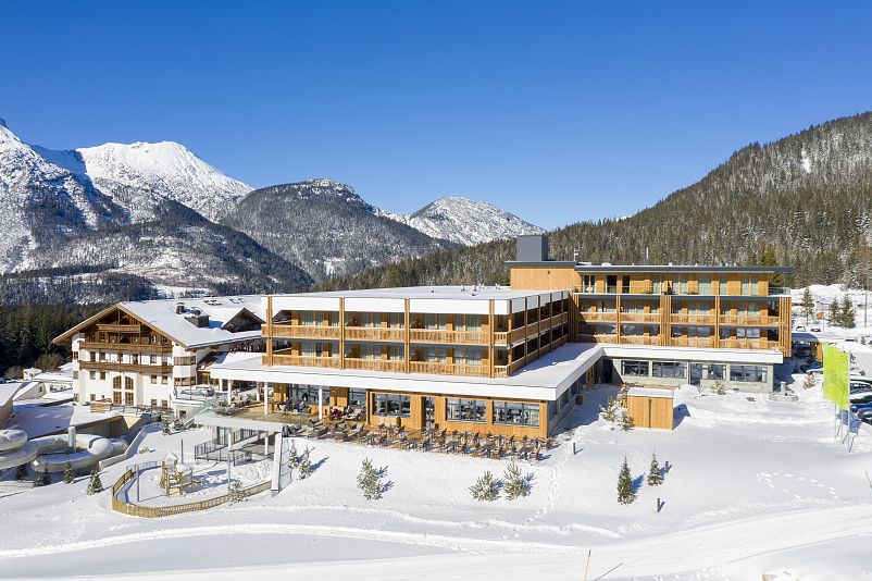 high-res_zugspitz_resort_0220-0423.jpg