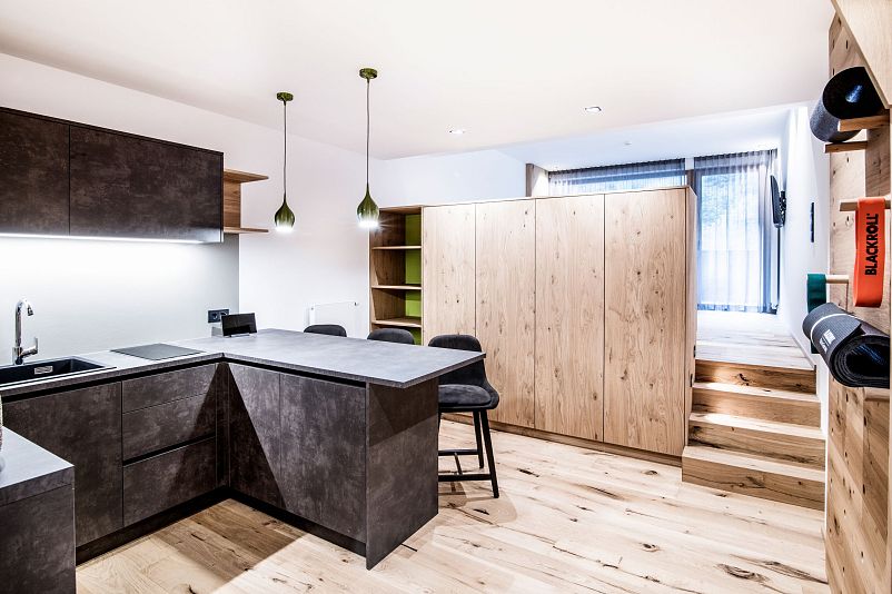 hotel-zoll-sterzing-sudtirol-fitnessstudio-bar-hotelsinshape.jpg