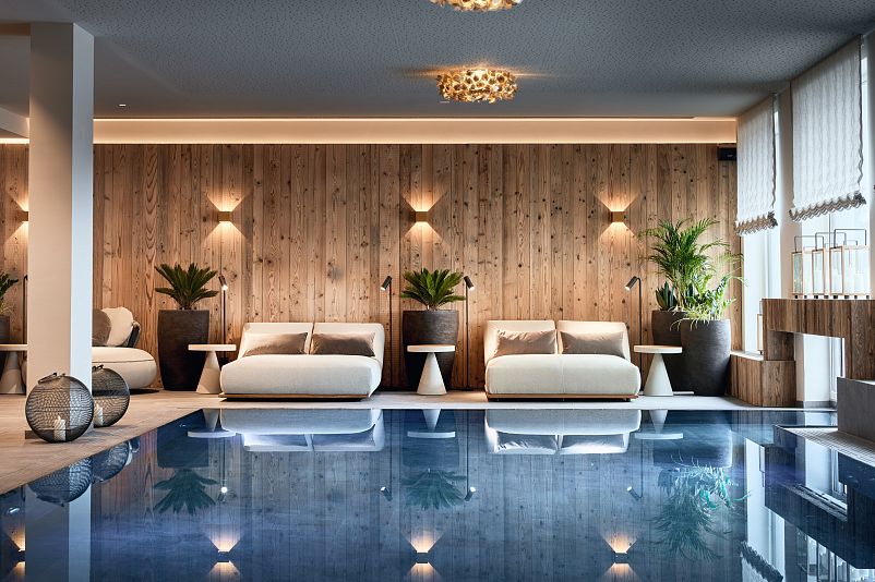 Mount Med Resort Indoor Pool Lounge Area Wildschönau