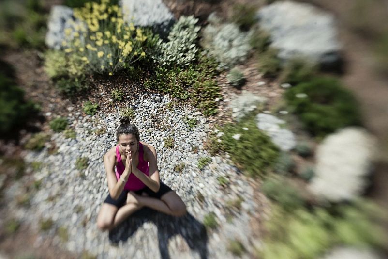 yoga-hotel-in-bayern-mit-ayurveda-massagen_61be3d42e8455921f63b5035_1737645756_1920.jpg