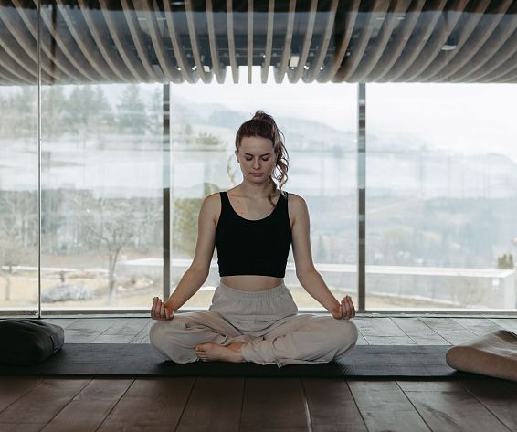 krallerhof-yoga-atmosphere08.jpg