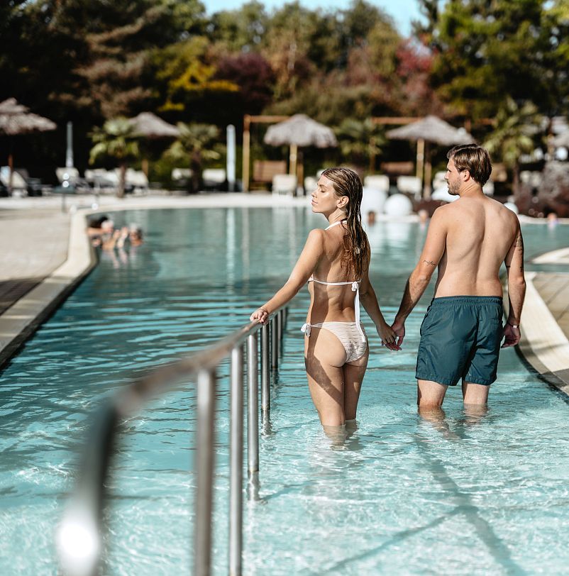 Spa Resort Geinberg_Karibik-Lagune Herbst hotelsINshape Best Fitness Hotels © Spa Resort Geinberg - Chris Perkles.jpg