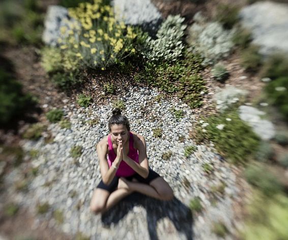 yoga-hotel-in-bayern-mit-ayurveda-massagen_61be3d42e8455921f63b5035_1737645756_1920.jpg