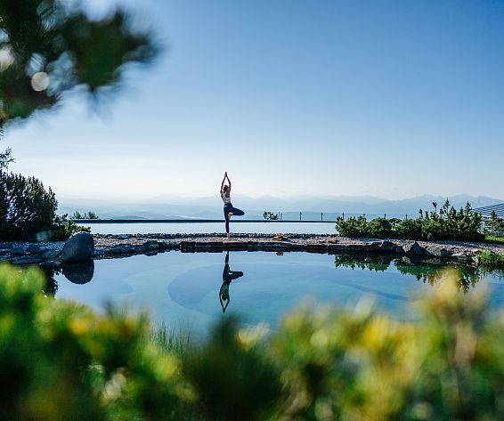 YogaErwin Juni 2022 (7 von 51).jpg-web.jpg