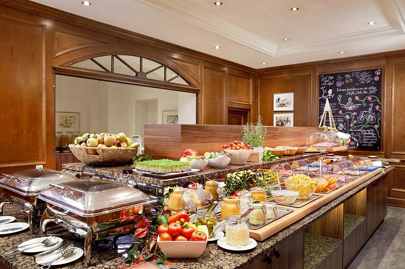 Das-Alpenhaus-Gasteinertal_Buffet_ahg18_0026.jpg