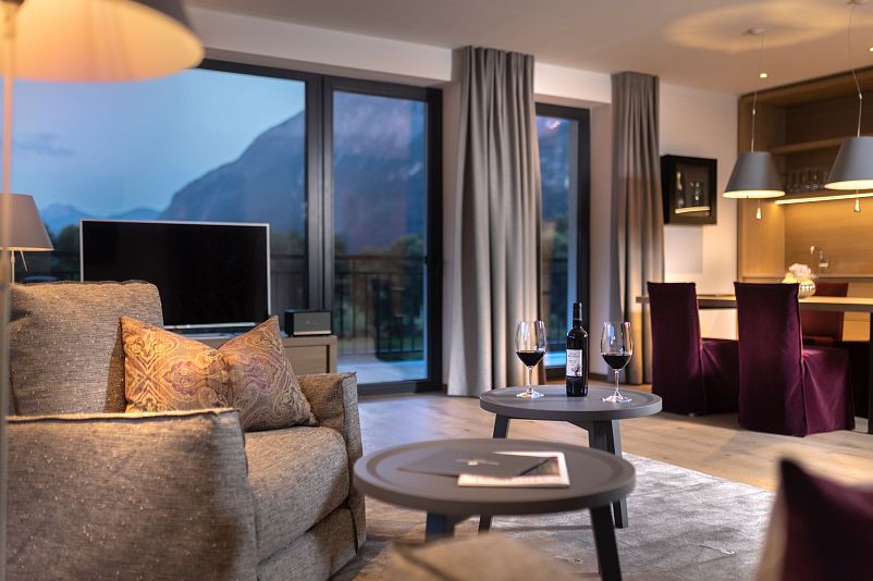 dolomitengolf-suites-hotelsinshape-best-fitness-hotels-best-yoga-hotels210706-martinlugger-golfhotel-0108.jpg