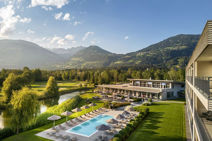 dolomitengolf-suites-hotelsinshape-best-fitness-hotels-best-yoga-hotelsdolomitengolf-suites-04.jpg