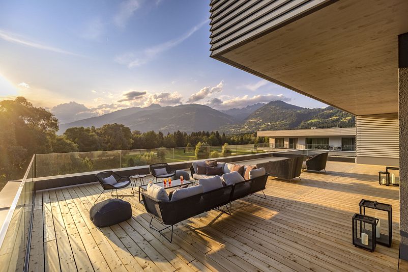 dolomitengolf-suites-hotelsinshape-best-fitness-hotels-best-yoga-hotelspenthouse-suiten-im-dolomitengolf-suites.jpg