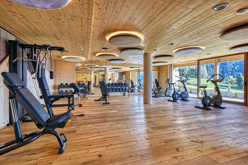 gassenhof-fitnessraum-hotelsinshape-09.jpg