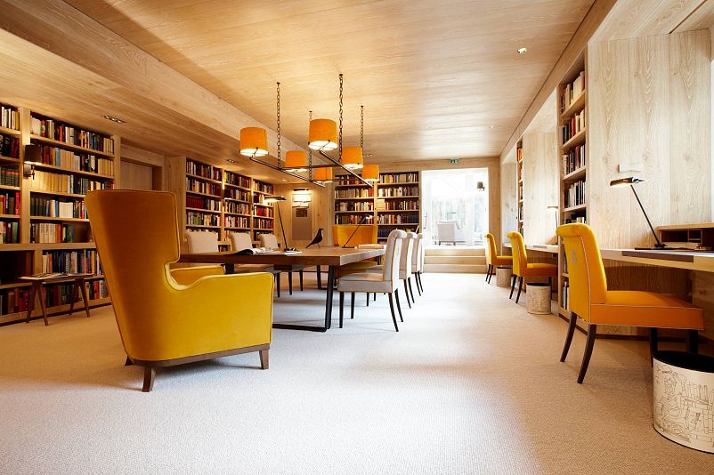 hotel-hochschober-library-reading-room-0944.jpg