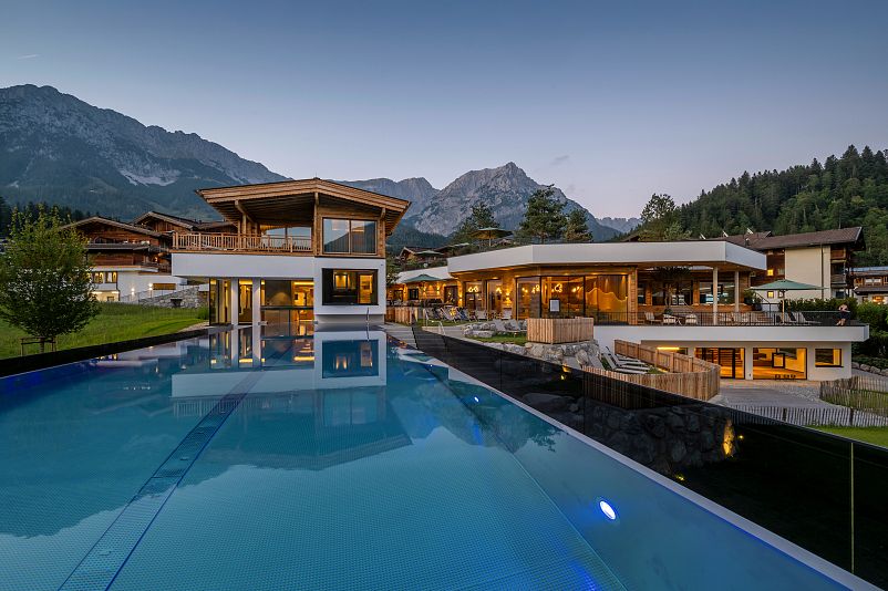 Kaiserlodge_Scheffau_Wilder Kaiser_Pool_hotelsinshape-best fitness hotels.jpg