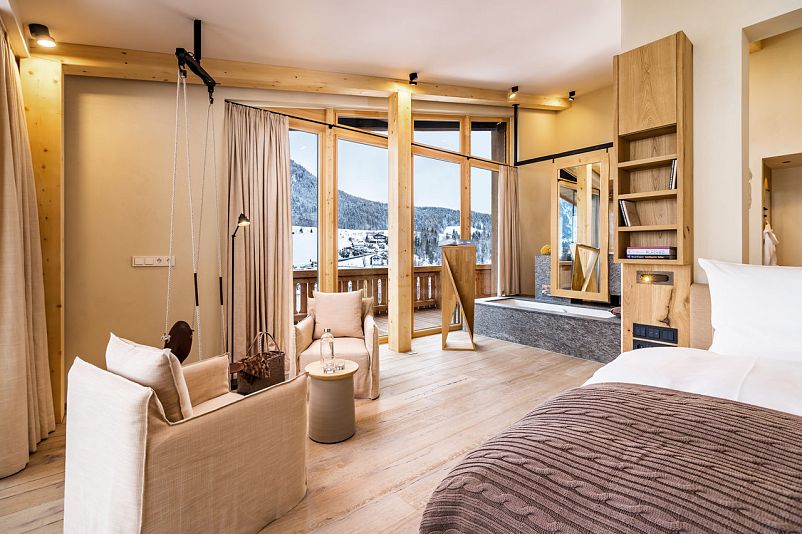 Signature Suite mit Badewanne im Posthotel Achenkirch
