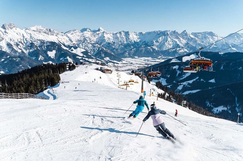 ritzenhof-region-saalfelden-leogang-skifahren-asitz-michael-geissler.webp