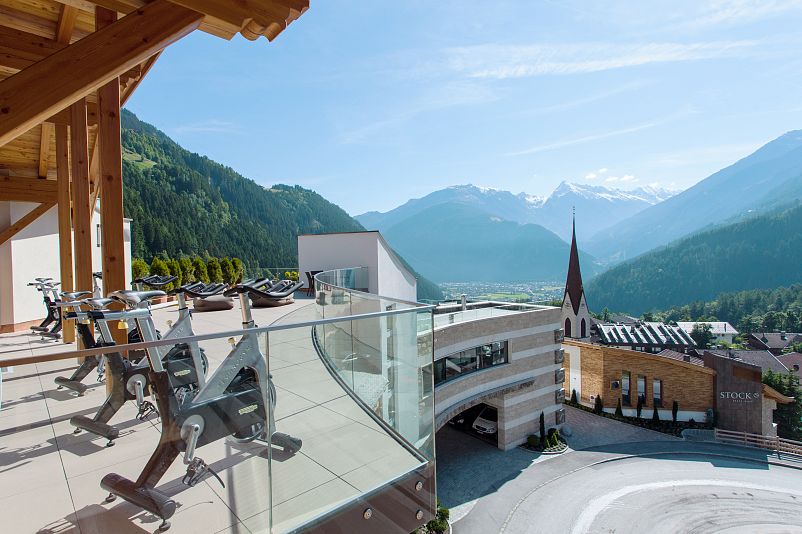 STOCKresort_Finkenberg_Zillertal_hotelsINshape_A_21 Fitness Sommer.jpg