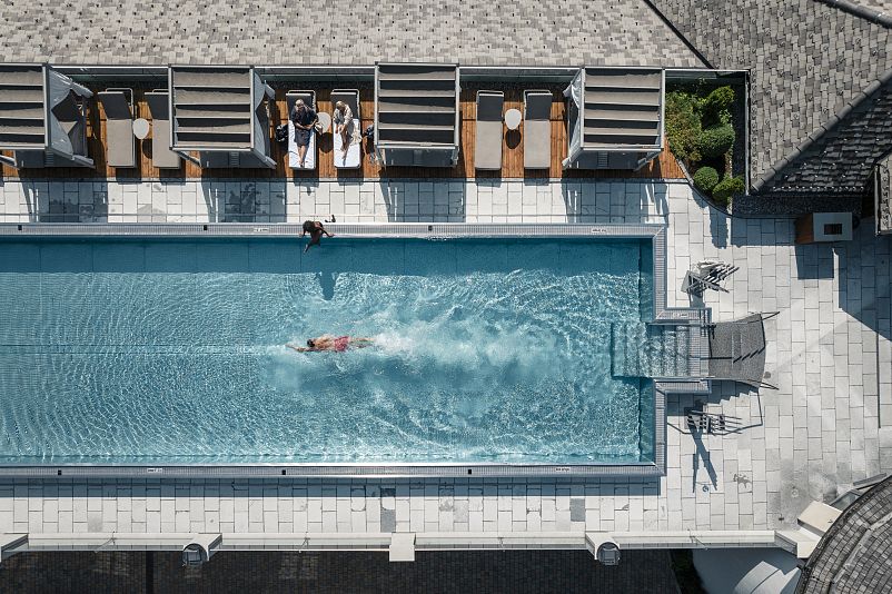 STOCKresort_Finkenberg_Zillertal_hotelsINshape_C_32 25m Sportbecken.jpg