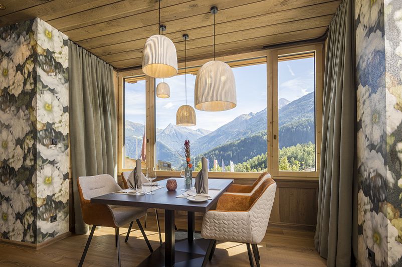 STOCKresort_Finkenberg_Zillertal_hotelsINshape_H_01 Grünbergstube 1 (2).jpg