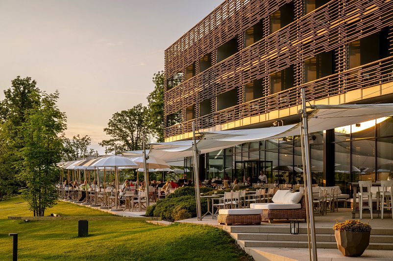 Terrasse_seezeitlodge_0624-090645@hotelsINshape-best fitness hotels.jpg